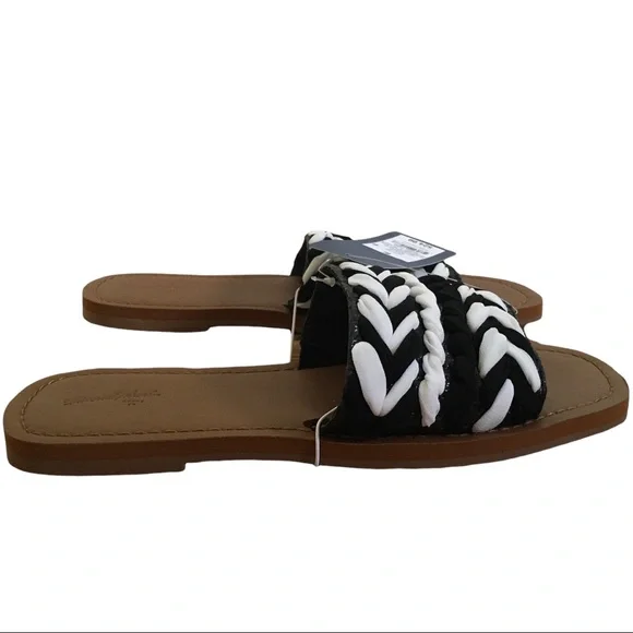 Universal Thread Sandals Various NWT - Picture 3 of 4